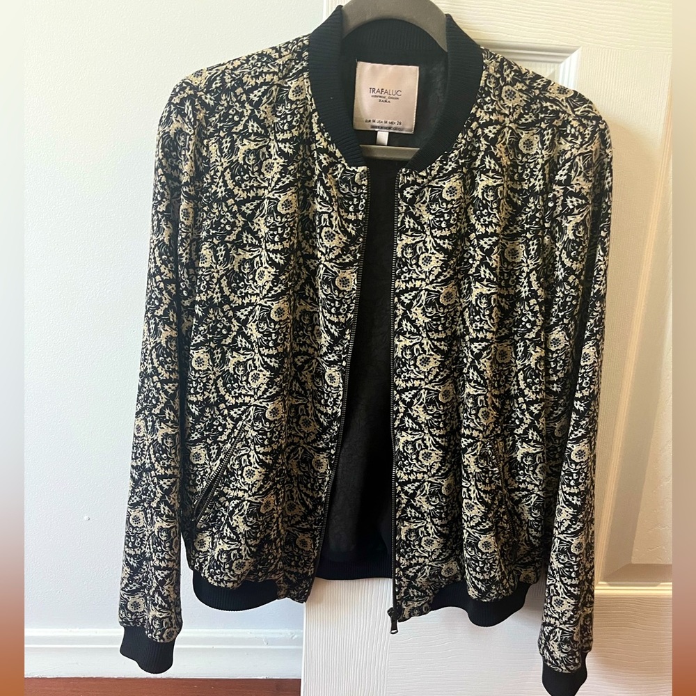 Zara floral bomber / cover jacket (m)